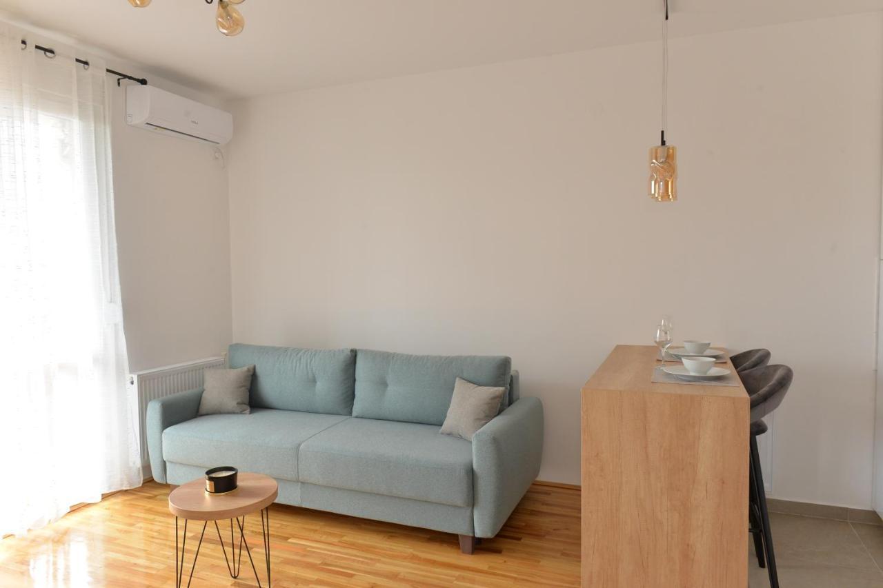 Hm Apartments Indija Zewnętrze zdjęcie
