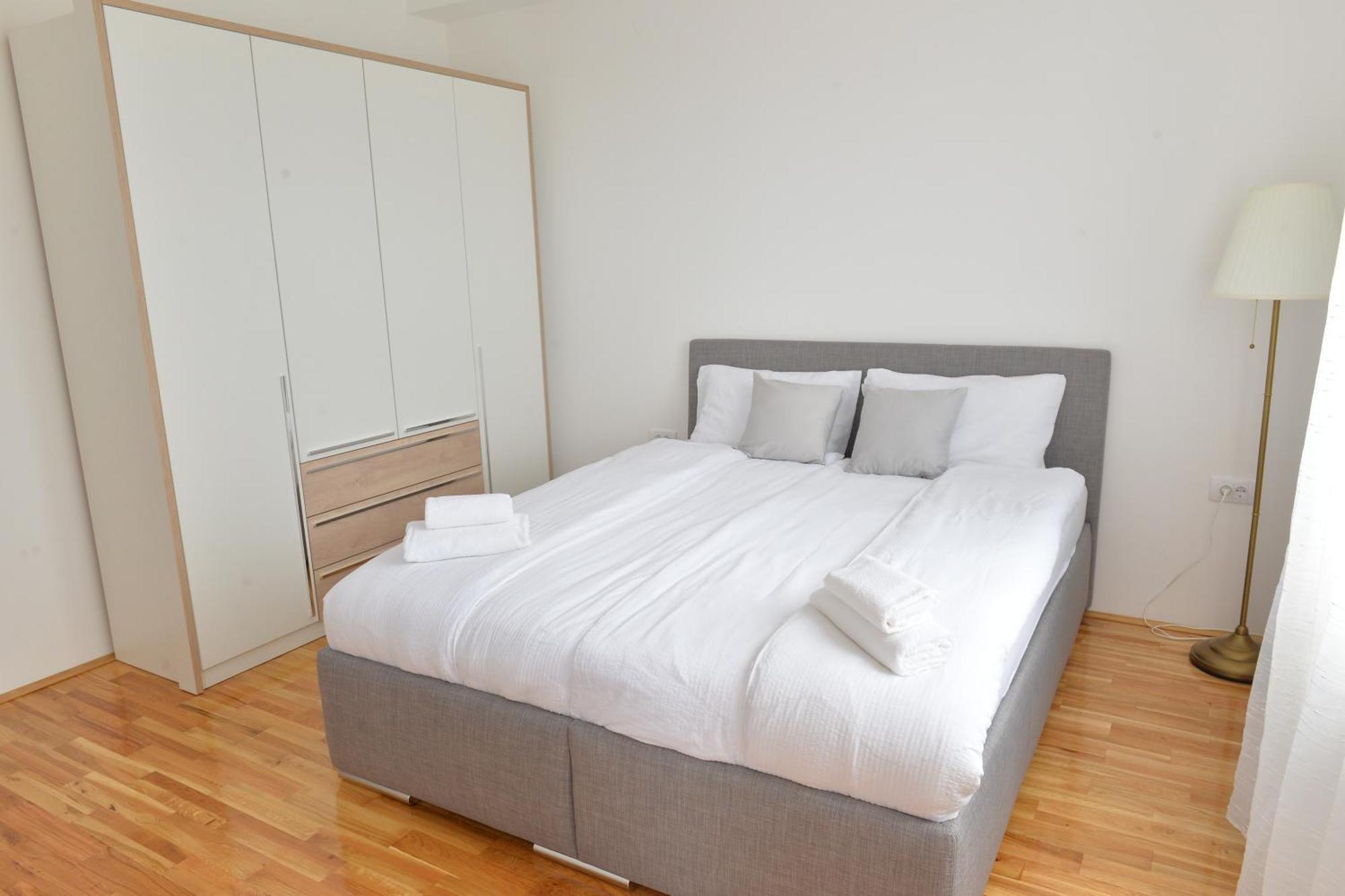 Hm Apartments Indija Zewnętrze zdjęcie