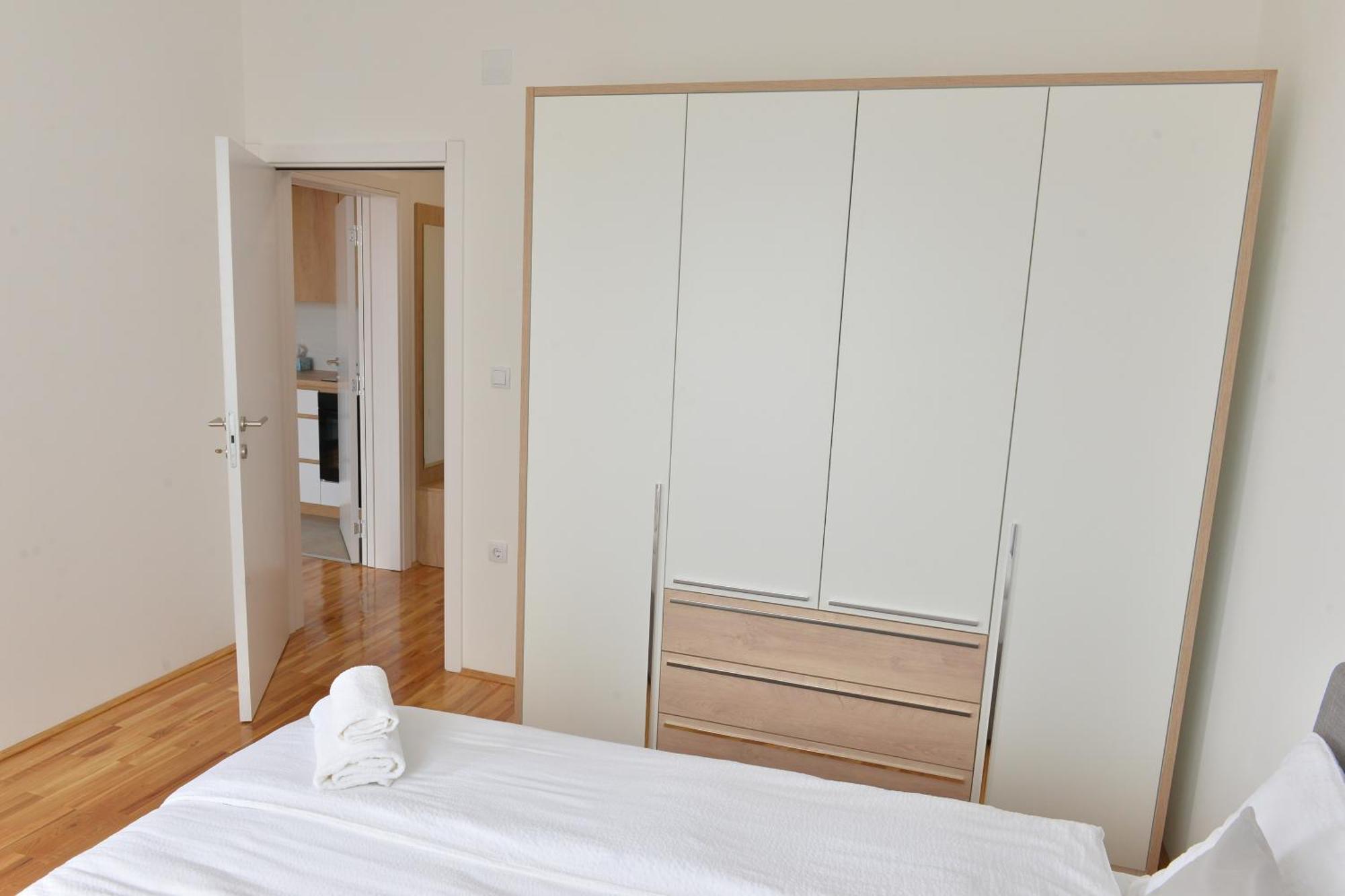 Hm Apartments Indija Zewnętrze zdjęcie