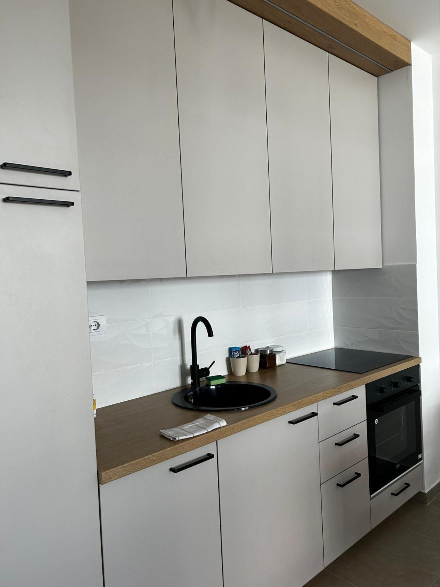 Hm Apartments Indija Zewnętrze zdjęcie