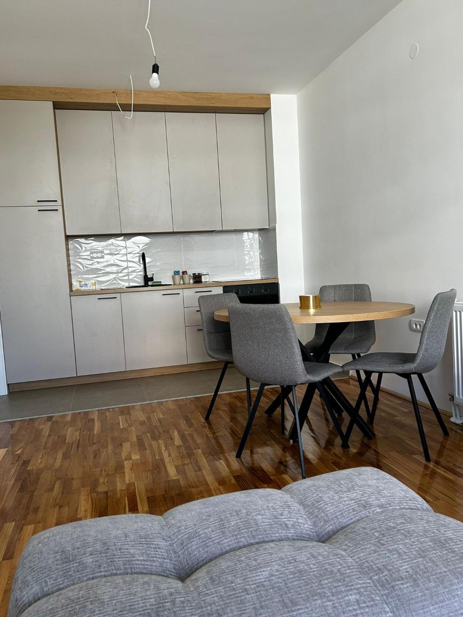 Hm Apartments Indija Zewnętrze zdjęcie